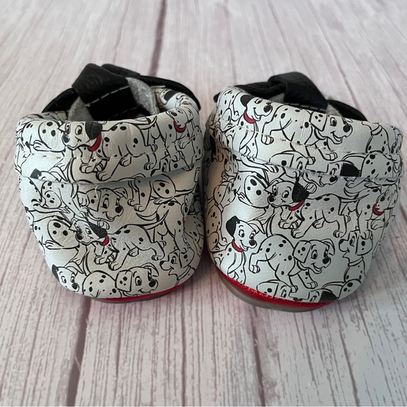 Freshly Picked Disney 101 Dalmatians Knotted Bow Leather Girls Shoes Sz 7 / 10 - Picture 10 of 13
